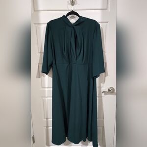 24W Maison Tara Elegant Dark Green Three Quarter Sleeve Dress
